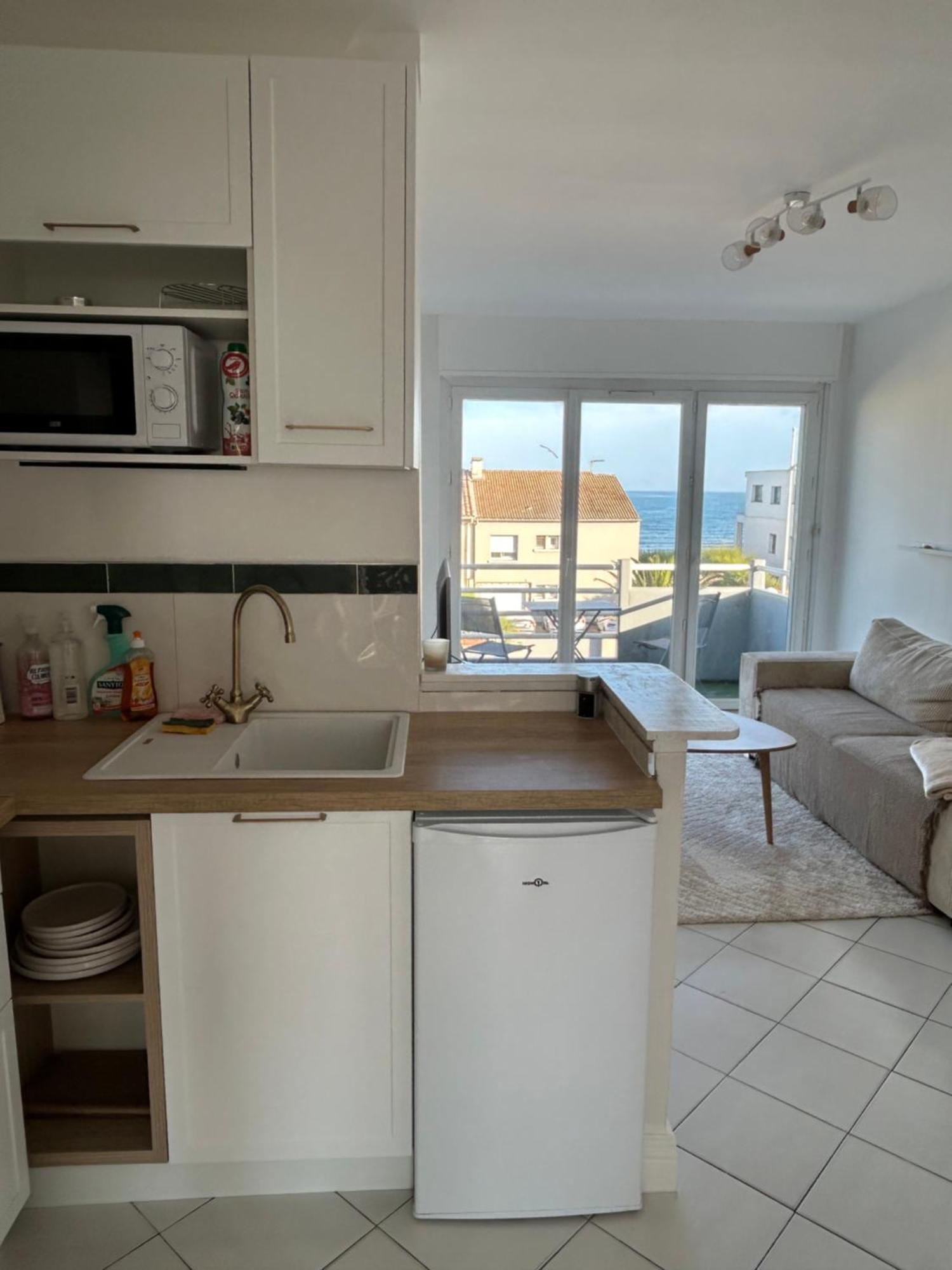 Appartement Traversant Vue Mer Et Etang Mauguio Exteriör bild